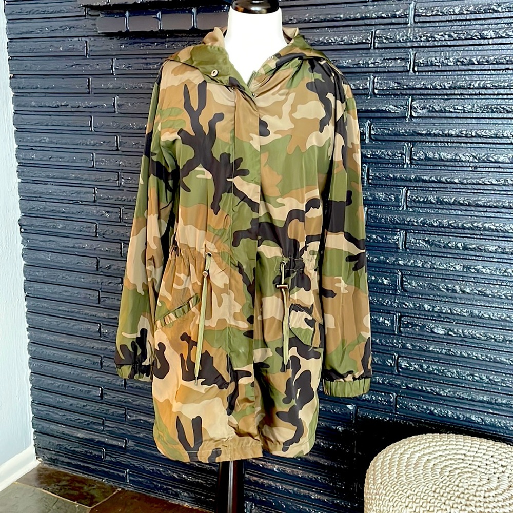 Camo jacket - windbreaker with silver detail!  Large